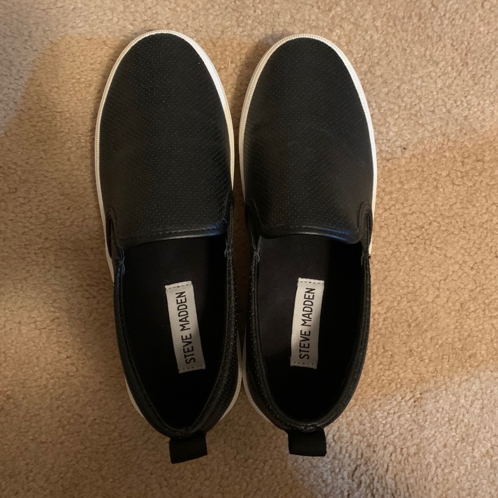 Steve Madden Slide Sneakers